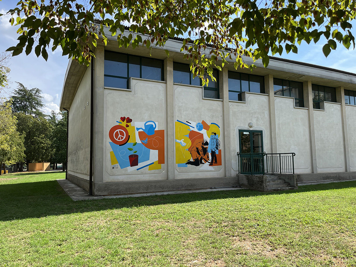 Two school walls - Wallpainting by Claudio Bandoli